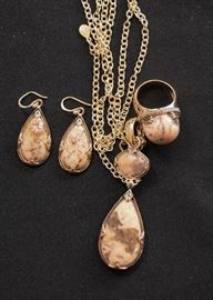 Costume Jewelry (Necklace, Earrings & Ring Set)