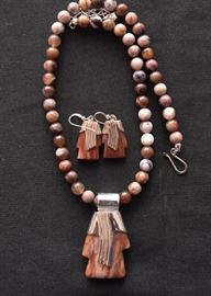 Costume Jewelry (Necklace & Earrings Set)