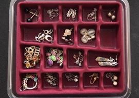 Women's Jewelry (Earrings)