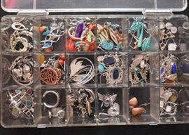 Women's Jewelry (Earrings)