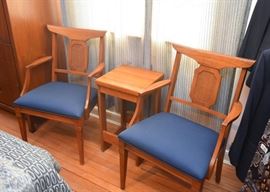 Pair of Vintage Armchairs with Blue Upholstered Seats, Wood Side Table