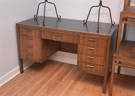 Vintage Keyhole Desk