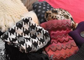 Women's Scarves