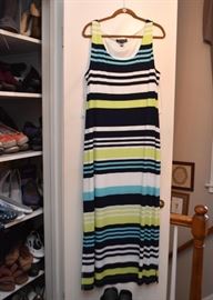 Women's Clothing (Plus Sizes)