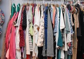 Women's Clothing (Plus Sizes)