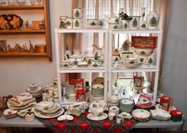 Spode Christmas Tree Dinnerware / Dishes & Accessories