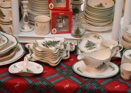 Spode Christmas Tree Dinnerware / Dishes & Accessories