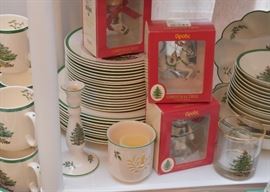 Spode Christmas Tree Dinnerware / Dishes & Accessories (8 Spode Dinner plates are SOLD)
