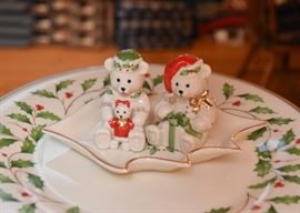 Lenox Christmas China Salt & Pepper Shakers