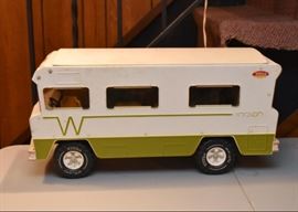 Vintage Tin Tonka Indian Winnebago / Camper Toy