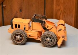 Vintage Tonka Tractor Toy