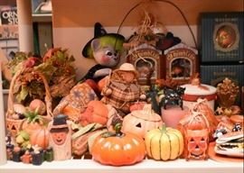 Halloween & Thanksgiving Decor & Collectibles (Including Jim Shore, Annalee, Boyd's Bears & More)