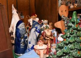 Christmas Decor & Collectibles (including Rowe Pottery, Annalee, Boyds Bears & More)