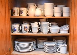 Dinnerware / Dishes