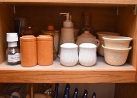 Salt & Pepper Shakers & Mills, Kitchenware