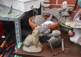 Garden Decor & Accessories (Pots, Statues, Etc.)
