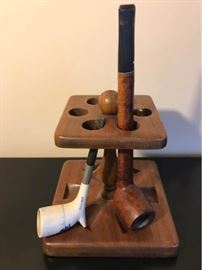 Dutch Delft Pipe and More