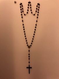 Giant rosary beads