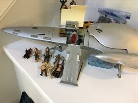 Better picture of the Star Wars fighter.