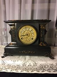 1906 Seth Thomas Mantel Clock ……. Still Works