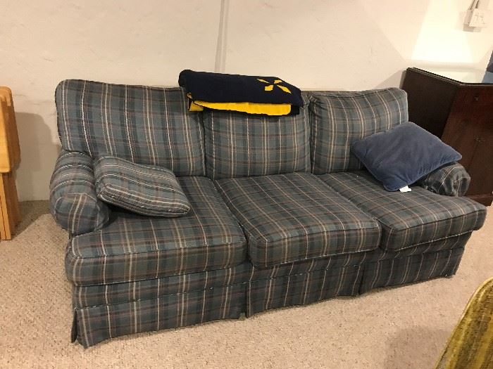 set of 2 couches