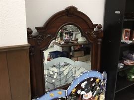 Mirror, Snowman fireplace screen