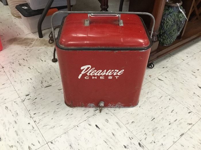 Vintage ice cooler