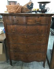 Antique chest of drawers.