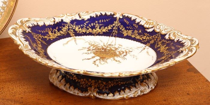 Very fine Coalport dishes, gold encrusted, antique, one of a pair.