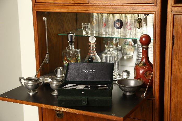 Bar area in cabinet.