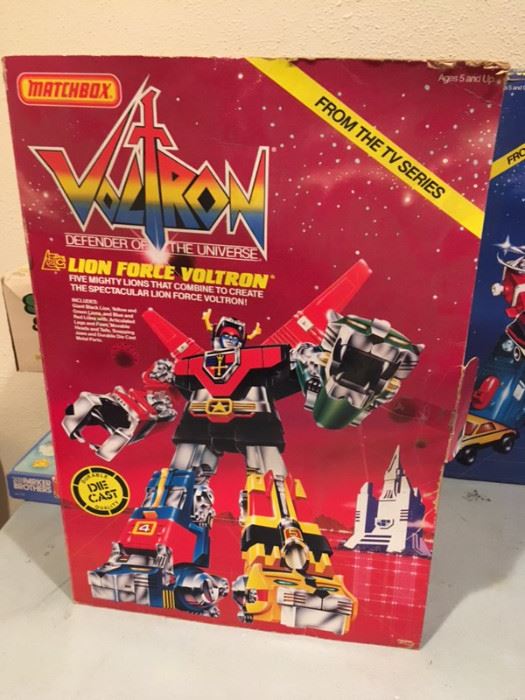 Voltron: Lion Force Voltron 5 Mighty Loins Matchbox 1985 RR0501 https://www.ebay.com/itm/123503404538