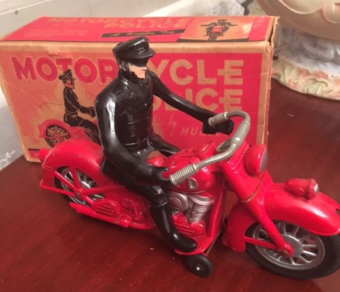 Hubley Motor Cycle Police with Box RR0504 https://www.ebay.com/itm/123503407018