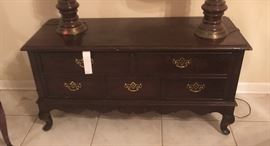 Early American Style Cedar Chest NJ0004 https://www.ebay.com/itm/113387894332