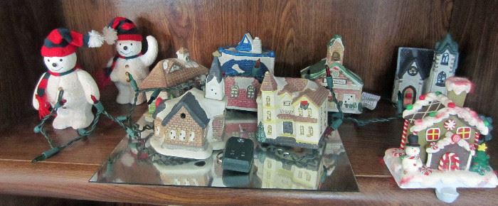More lighted ceramic houses