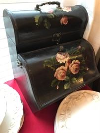 Neat Painted Box