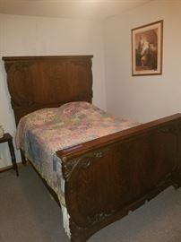 Transitional Empire/Victorian full size bed
