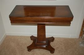 Drop leaf occasional pedestal table 
