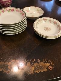 Alternate view of bowls