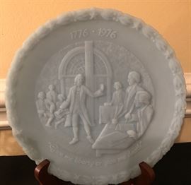 Fenton glass plate