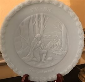 Fenton glass plate
