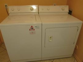 Maytag Heavy Duty Washer & Maytag Heavy Duty Gas Dryer. Both Very Clean & Working!