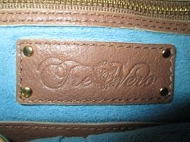 Tre Vero Inside Detail