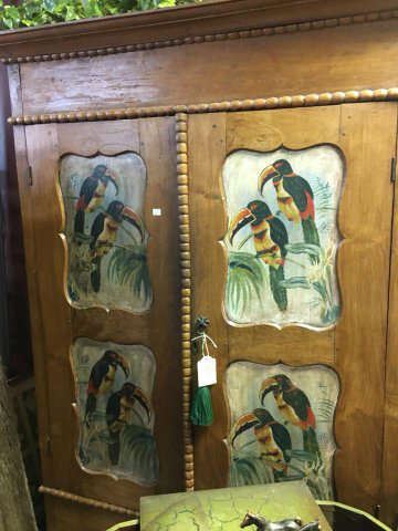 antique armoire  $425 