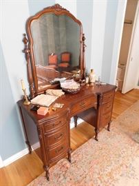 Matching vintage vanity. Both in excellent condition.