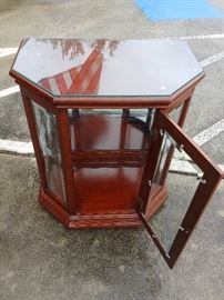 Entry Way Curio; Glass Display; 1 Glass Shelf; Glass Cover for Top; 30"W x 18"D x 35"H; $150; ref #: 19968