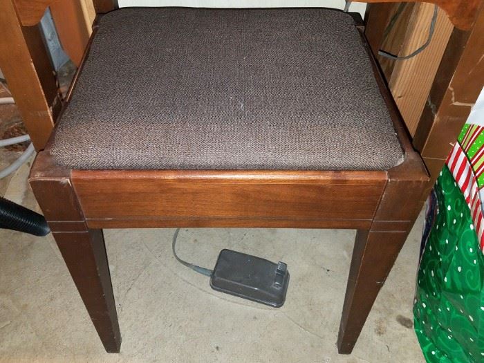 Sewing chair with accessory compartment