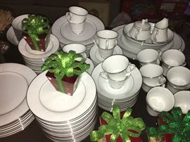 Just in time for your holiday table--white on white Noritake Ranier, 139 pieces.