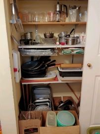 Kitchenware, Pots & Pans