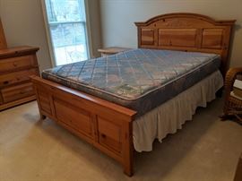Queen bedroom set