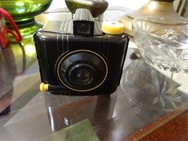 bakelite baby brownie special camera